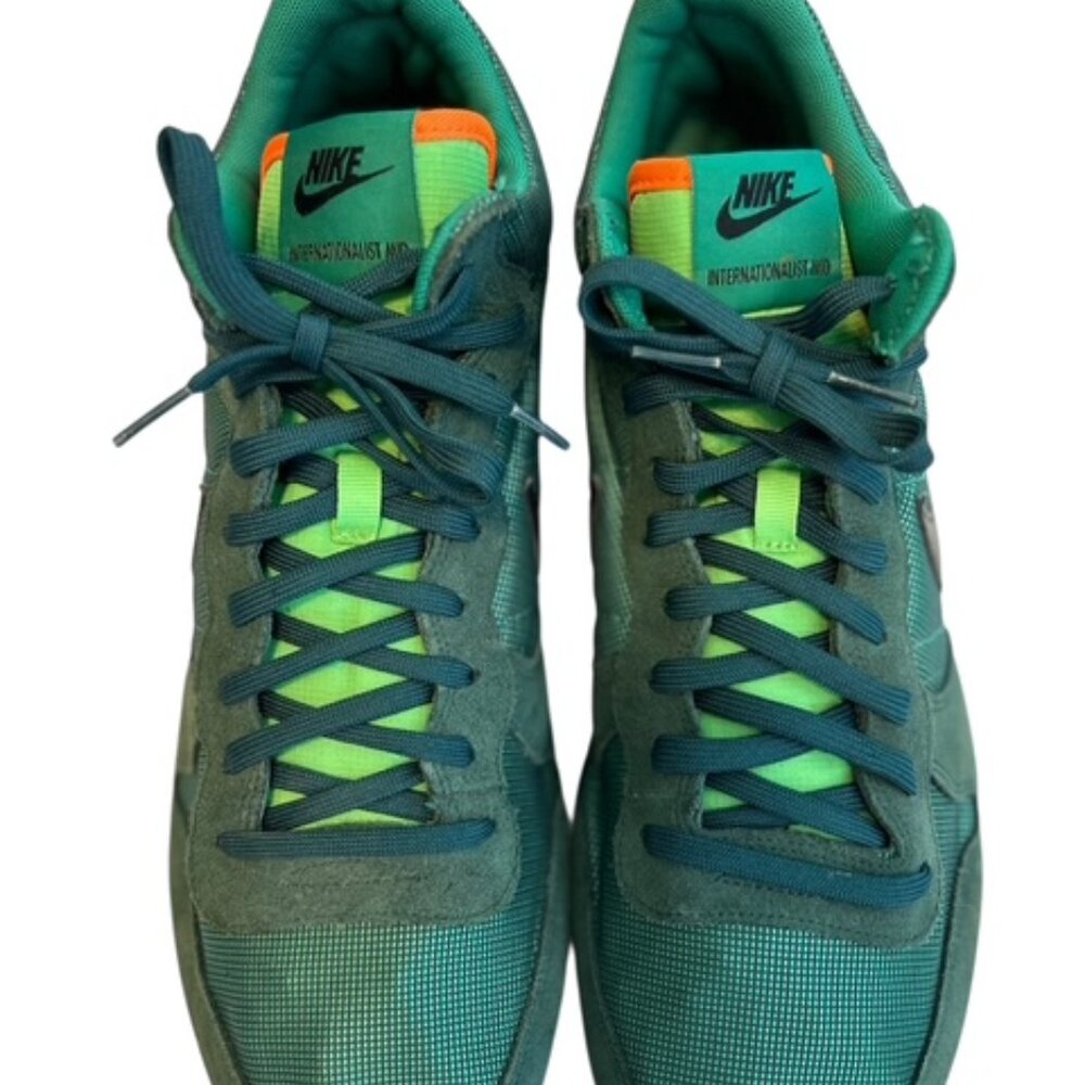 Vintage Nike Internationalist-Mid